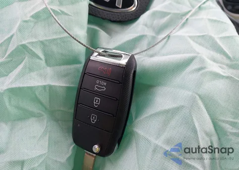 2021 Kia Rio S z USA, uszkodzony, nr VIN 3KPA24AD2ME404986